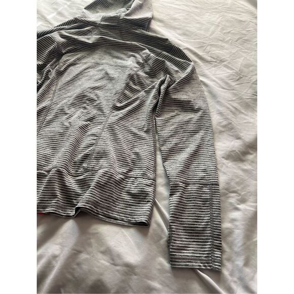 Lukka Grey Striped Full Zip Hoodie Woman’s Size Large - Picture 9 of 12